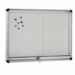 vitrina-metal-blanco-puertas-correderas